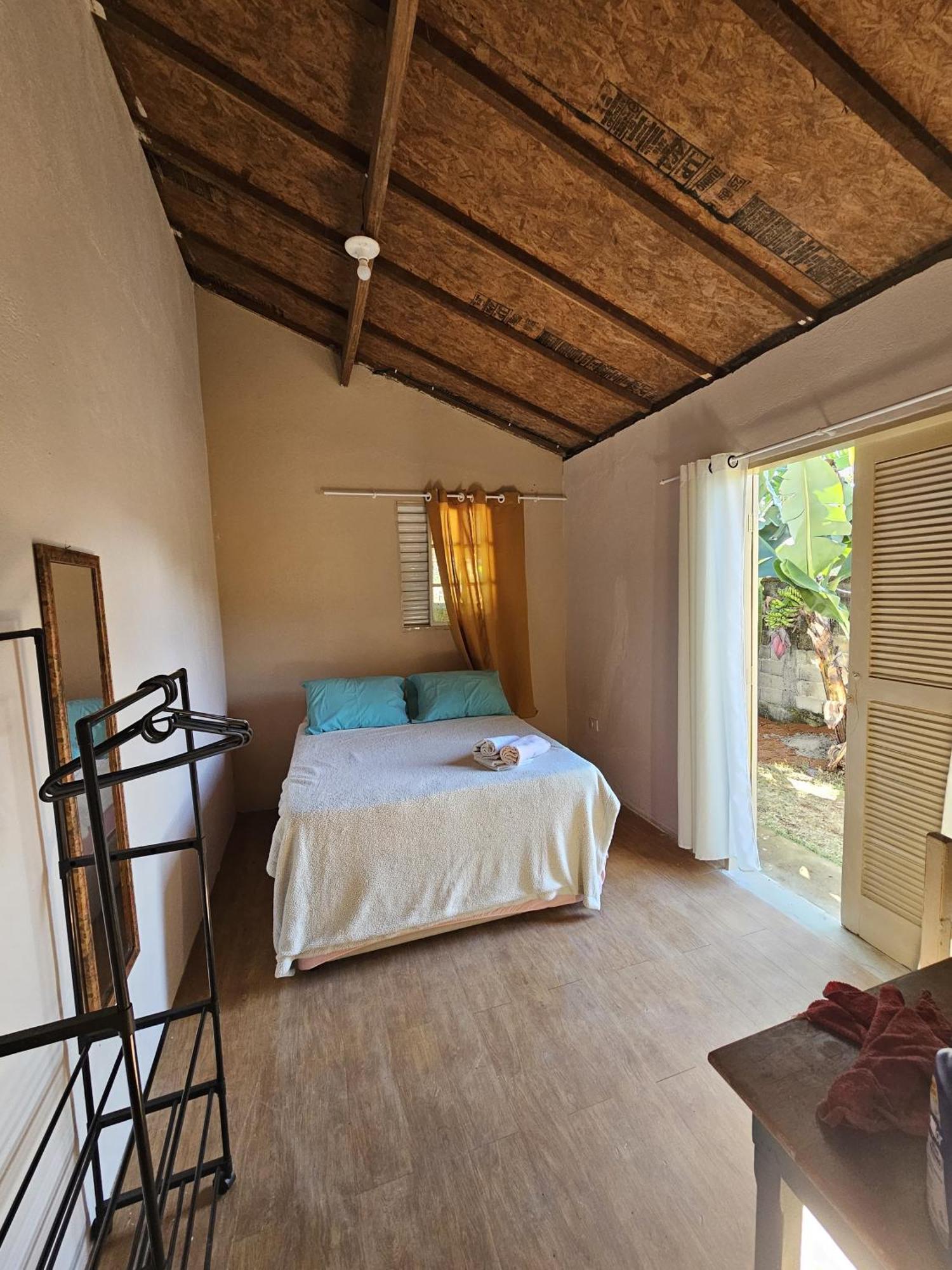 Holiday home Casa Amarela , Perto Do Centro De Sto Antonio Do Pinhal *